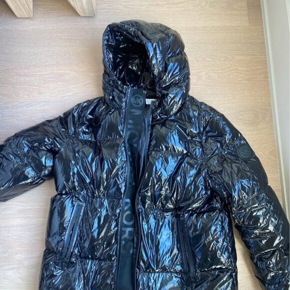 Winter Black Puffer Jacket / Coat. Size Medium. Michael Kors - Picture 4 of 4